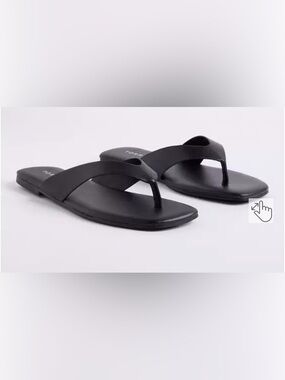 Torrid Square Toe Flip-Flop black 11 wide